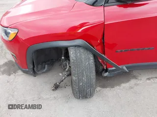 2021 Jeep Compass Latitude с VIN 3C4NJDBB4MT603079, выставлен на аукционе IAAI как лот 41783278 с пробегом 65 328 миль миль и . История ставок и продаж доступна на DreamBid. Изображение 6.