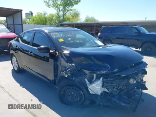 2021 Nissan Sentra S z VIN 3N1AB8BV7MY210986, wystawiony jako IAAI lot #42091826 z przebiegiem 41 847 mil mil oraz . Historia ofert i sprzedaży dostępna na DreamBid. Obrazek 1.