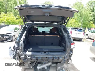 2020 Lincoln Aviator Grand Touring with VIN 5LMYJ8XY2LGL35999, listed as a IAAI auction lot 42344715 with 54,449 mi miles and . Bid and sale history available at DreamBid. Image 17.
