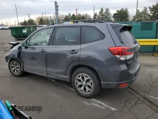2024 Subaru Forester Premium z VIN JF2SKADC8RH431442, wystawiony jako Copart lot #51538045 z przebiegiem 5 072 mil mil oraz Szkoda całkowita • Salvage title. Historia ofert i sprzedaży dostępna na DreamBid. Obrazek 2.