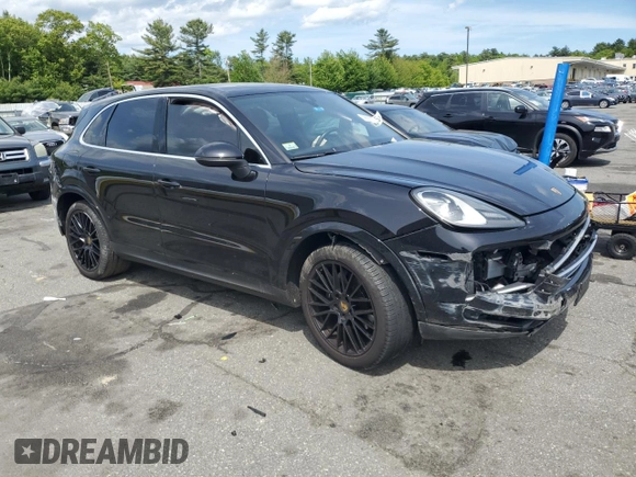 2020 Porsche Cayenne z VIN WP1AA2AY2LDA01485, wystawiony jako Copart lot #58652525 z przebiegiem 56 562 mil mil oraz Szkoda całkowita • Salvage title. Historia ofert i sprzedaży dostępna na DreamBid. Obrazek 4.