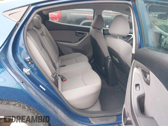 2013 Hyundai Elantra GLS z VIN KMHDH4AE8DU971690, wystawiony jako IAAI lot #42337320 z przebiegiem 114 313 mil mil oraz . Historia ofert i sprzedaży dostępna na DreamBid. Obrazek 8.