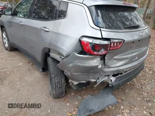 2021 Jeep Compass Altitude z VIN 3C4NJCBB3MT585670, wystawiony jako IAAI lot #40813345 z przebiegiem 59 152 mil mil oraz . Historia ofert i sprzedaży dostępna na DreamBid. Obrazek 6.