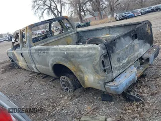 2008 Ford Super Duty F-250 SRW XL with VIN 1FTSX21R38EB11752, listed as a IAAI auction lot 41756350 with 1 mi miles. Bid and sale history available at carsss.com. Image 3.