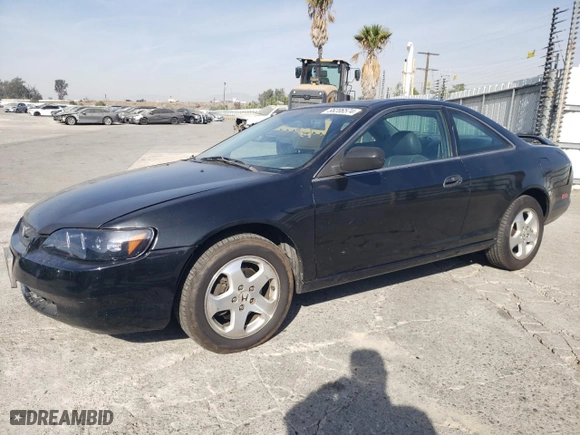 1998 Honda Accord Cpe EX with VIN 1HGCG2258WA014827, listed as a Copart auction lot 86206574 with 311,105 mi miles and Salvage Title. Bid and sale history available at carsss.com. Image 1.