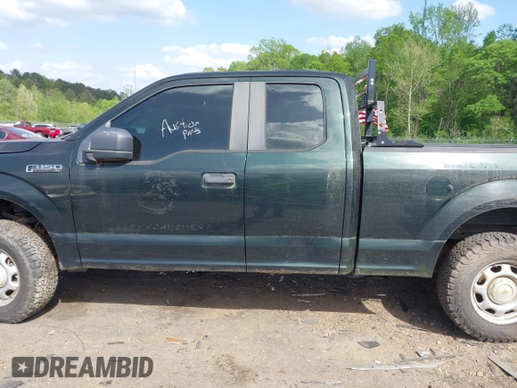 2016 Ford F-150 XLT with VIN 1FTFX1EF1GFC16231, listed as a IAAI auction lot 41947437 with 144,052 mi miles and . Bid and sale history available at DreamBid. Image 15.
