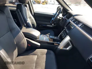 2017 Land Rover Range Rover z VIN SALGS2FE9HA347512, wystawiony jako IAAI lot #41616415 z przebiegiem 53 913 mil mil oraz . Historia ofert i sprzedaży dostępna na DreamBid. Obrazek 5.