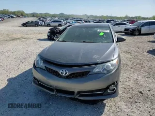 2013 Toyota Camry L with VIN 4T1BF1FK6DU228438, listed as a Copart auction lot 52298005 with 252,800 mi miles and Clean Title. Bid and sale history available at DreamBid. Image 10.