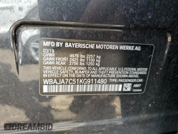 2019 BMW 5 Series 530i xDrive z VIN WBAJA7C51KG911480, wystawiony jako Copart lot #58219105 z przebiegiem 67 557 mil mil oraz Szkoda całkowita • Salvage title. Historia ofert i sprzedaży dostępna na DreamBid. Obrazek 12.