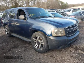 2007 Chevrolet Tahoe Police z VIN 1GNEC03027R389939, wystawiony jako IAAI lot #41946822 z przebiegiem Nie podano mil oraz . Historia ofert i sprzedaży dostępna na DreamBid. Obrazek 1.