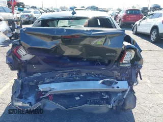 2015 Chrysler 300 S z VIN 2C3CCABGXFH894103, wystawiony jako IAAI lot #42197226 z przebiegiem 99 489 mil mil oraz . Historia ofert i sprzedaży dostępna na DreamBid. Obrazek 15.