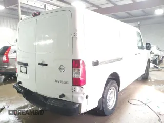 2016 Nissan NV S with VIN 1N6BF0KM5GN816638, listed as a Copart auction lot 88450225 with 136,828 mi miles and Clean Title. Bid and sale history available at carsss.com. Image 3.