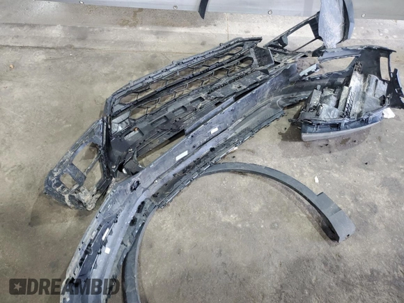 2018 Volkswagen Tiguan SEL z VIN 3VV2B7AX8JM121205, wystawiony jako Copart lot #51534915 z przebiegiem 145 265 mil mil oraz Szkoda całkowita • Salvage title. Historia ofert i sprzedaży dostępna na DreamBid. Obrazek 13.