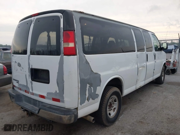2007 Chevrolet Express Passenger с VIN 1GAHG39UX71162351, выставлен на аукционе IAAI как лот 41887144 с пробегом 353 473 миль миль и . История ставок и продаж доступна на DreamBid. Изображение 4.