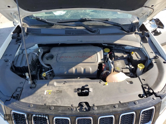 2018 Jeep Compass Altitude with VIN 3C4NJDBB8JT423289, listed as a Copart auction lot 53066075 with Not provided miles and Salvage title. Bid and sale history available at DreamBid. Image 12.