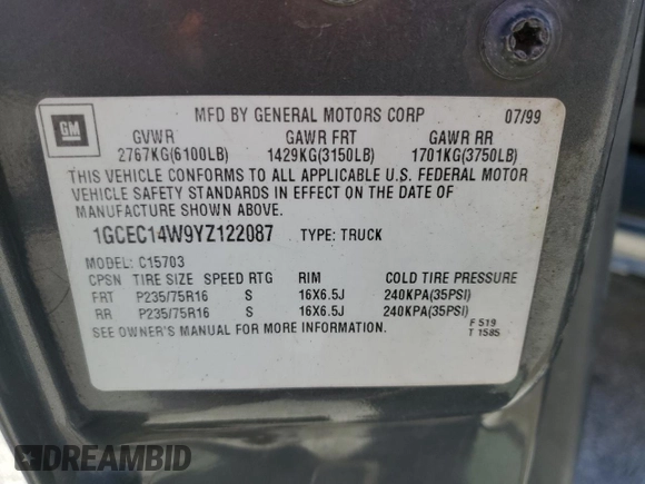 2000 Chevrolet Silverado 1500 with VIN 1GCEK14V7YE221413, listed as a Copart auction lot 48989804 with 0 mi miles and Non Repairable. Bid and sale history available at carsss.com. Image 12.