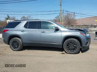 2021 Chevrolet Traverse LT Cloth with VIN 1GNERGKW5MJ183750, listed as a IAAI auction lot 41833143 with 38,685 mi miles. Bid and sale history available at carsss.com. Image 13.