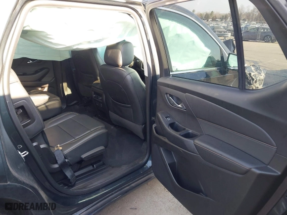 2019 Chevrolet Traverse Premier with VIN 1GNEVKKW3KJ200976, listed as a IAAI auction lot 41793452 with 68,300 mi miles. Bid and sale history available at carsss.com. Image 8.