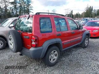 2007 Jeep Liberty Sport with VIN 1J4GL48K27W685218, listed as a IAAI auction lot 41808307 with 147,911 mi miles. Bid and sale history available at carsss.com. Image 4.
