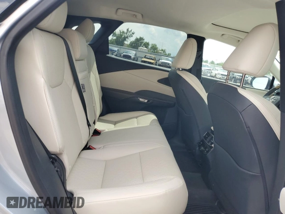 2023 Lexus RX 350 z VIN 2T2BAMCA9PC035293, wystawiony jako Copart lot #61624595 z przebiegiem 17 559 mil mil oraz Szkoda całkowita • Salvage title. Historia ofert i sprzedaży dostępna na DreamBid. Obrazek 11.