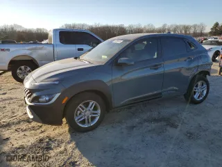 2022 Hyundai Kona SE with VIN KM8K22AB3NU763883, listed as a Copart auction lot 43555415 with 7,506 mi miles and Salvage Title. Bid and sale history available at carsss.com. Image 1.