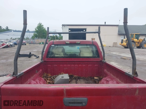 2006 Chevrolet Colorado Work Truck z VIN 1GCCS148068226482, wystawiony jako IAAI lot #42487633 z przebiegiem 121 896 mil mil oraz . Historia ofert i sprzedaży dostępna na DreamBid. Obrazek 8.