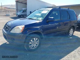 2005 Honda CR-V EX with VIN JHLRD78845C025460, listed as a IAAI auction lot 41836580 with 428,150 mi miles. Bid and sale history available at carsss.com. Image 2.