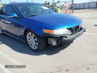 2006 Acura TSX with VIN JH4CL96846C027553, listed as a IAAI auction lot 42109876 with 195,777 mi miles. Bid and sale history available at carsss.com. Image 13.