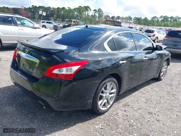 2010 Nissan Maxima 3.5 SV w/Premium Pkg with VIN 1N4AA5AP7AC846190, listed as a IAAI auction lot 40232653 with 136,384 mi miles. Bid and sale history available at carsss.com. Image 4.