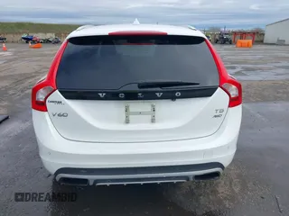 2016 Volvo V60 Cross Country T5 with VIN YV4612HKXG1013445, listed as a IAAI auction lot 41502674 with 113,657 mi miles. Bid and sale history available at carsss.com. Image 16.