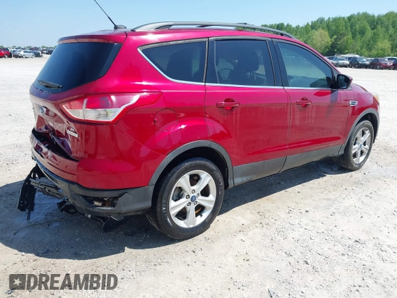 2013 Ford Escape SE with VIN 1FMCU0GX6DUB30766, listed as a IAAI auction lot 42140087 with 200,188 mi miles and . Bid and sale history available at carsss.com. Image 4.