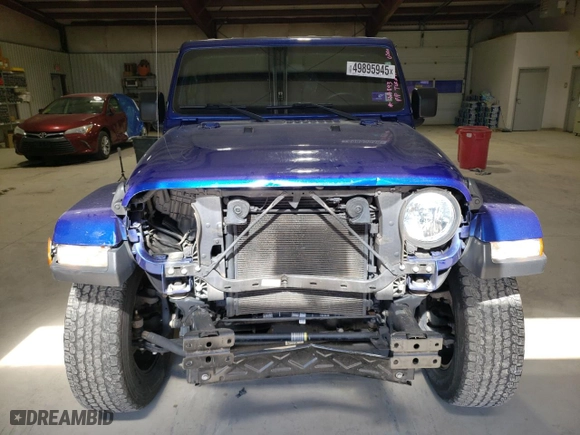 2018 Jeep Wrangler Unlimited Sahara with VIN 1C4HJXEGXJW313893, listed as a Copart auction lot 49895945 with 113,480 mi miles and Salvage Title. Bid and sale history available at carsss.com. Image 5.