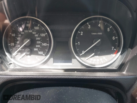 2011 BMW 3 Series 328i with VIN WBAPH7G5XBNN05029, listed as a IAAI auction lot 41955493 with 1 mi miles. Bid and sale history available at carsss.com. Image 7.