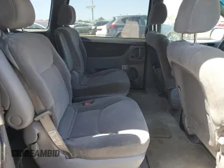 2004 Toyota Sienna CE with VIN 5TDZA23C24S045742, listed as a Copart auction lot 56206625 with 239,601 mi miles and Clean Title. Bid and sale history available at DreamBid. Image 11.