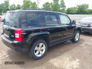 2014 Jeep Patriot Latitude with VIN 1C4NJRFB1ED616001, listed as a IAAI auction lot 42722459 with 81,561 mi miles and . Bid and sale history available at DreamBid. Image 4.