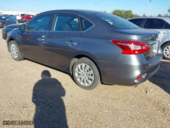 2016 Nissan Sentra S with VIN 3N1AB7APXGY240436, listed as a IAAI auction lot 40878611 with 1 mi miles. Bid and sale history available at carsss.com. Image 3.