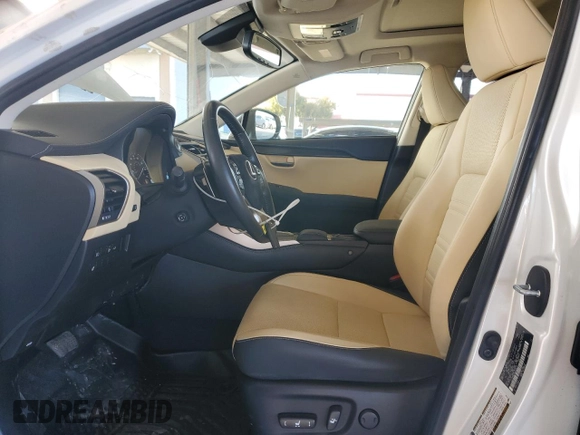 2020 Lexus NX 300 z VIN JTJGARBZ5L2178195, wystawiony jako Copart lot #52190215 z przebiegiem 23 211 mil mil oraz Szkoda całkowita • Salvage title. Historia ofert i sprzedaży dostępna na DreamBid. Obrazek 7.