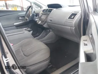 2014 Toyota Prius Two z VIN JTDZN3EU1EJ000354, wystawiony jako IAAI lot #42236443 z przebiegiem 300 021 mil mil oraz . Historia ofert i sprzedaży dostępna na DreamBid. Obrazek 5.