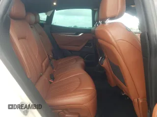 2018 Maserati Levante GranLusso with VIN ZN661XUL6JX295973, listed as a Copart auction lot 52066433 with 63,008 mi miles. Bid and sale history available at carsss.com. Image 10.