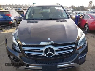 2017 Mercedes-Benz GLE 350 z VIN 4JGDA5JB4HA927130, wystawiony jako IAAI lot #41725595 z przebiegiem 94 968 mil mil oraz . Historia ofert i sprzedaży dostępna na DreamBid. Obrazek 13.