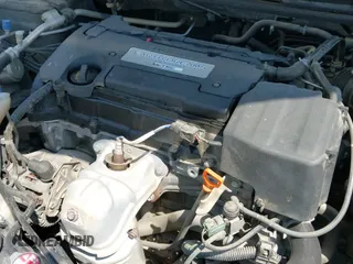 2015 Honda Accord LX-S z VIN 1HGCT1A37FA006207, wystawiony jako IAAI lot #43228720 z przebiegiem 130 083 mil mil oraz . Historia ofert i sprzedaży dostępna na DreamBid. Obrazek 19.