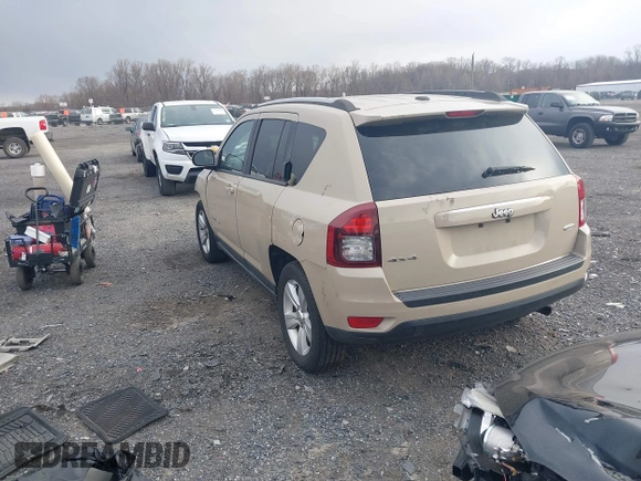 2017 Jeep Compass High Altitude with VIN 1C4NJDEB9HD208970, listed as a IAAI auction lot 41877108 with 119,029 mi miles. Bid and sale history available at carsss.com. Image 3.
