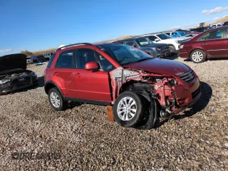 2013 Suzuki SX4 Crossover with VIN JS2YB5A36D6100468, listed as a Copart auction lot 81133544 with 56,816 mi miles and Salvage Title. Bid and sale history available at carsss.com. Image 4.