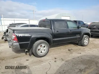 2015 Toyota Tacoma z VIN 3TMLU4EN0FM170751, wystawiony jako Copart lot #85368854 z przebiegiem 92 689 mil mil oraz Szkoda całkowita • Salvage title. Historia ofert i sprzedaży dostępna na DreamBid. Obrazek 3.