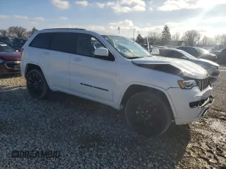 2022 Jeep Grand Cherokee WK Laredo X with VIN 1C4RJFAG8NC117026, listed as a Copart auction lot 86804454 with 39,987 mi miles and Salvage Title. Bid and sale history available at carsss.com. Image 4.