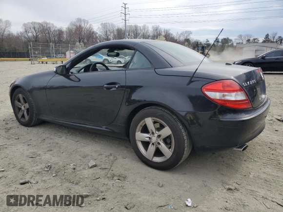 2008 Mercedes-Benz SLK-Class 3.0L with VIN WDBWK54F98F177511, listed as a Copart auction lot 51162175 with 62,082 mi miles and Salvage Title. Bid and sale history available at carsss.com. Image 2.