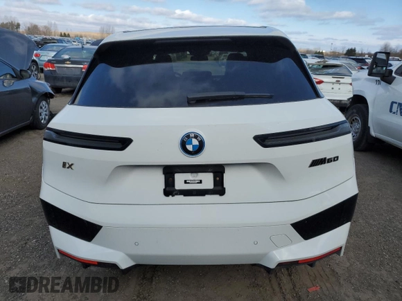2022 BMW iX xDrive50 with VIN WB523CF06NCK53527, listed as a Copart auction lot 50313635 with 35,560 mi miles and Clean Title. Bid and sale history available at carsss.com. Image 6.