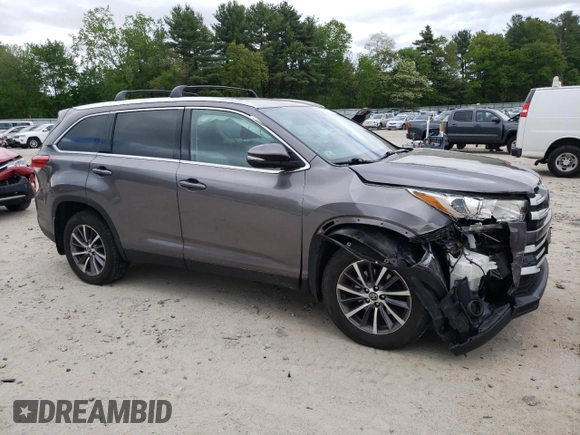 2019 Toyota Highlander SE with VIN 5TDJZRFH8KS932717, listed as a Copart auction lot 57224345 with 76,356 mi miles and Salvage title. Bid and sale history available at DreamBid. Image 4.