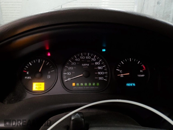 2004 Chevrolet Venture LS z VIN 1GNDX03E94D188172, wystawiony jako Copart lot #49415665 z przebiegiem 190 876 mil mil oraz Tytuł czysty. Historia ofert i sprzedaży dostępna na DreamBid. Obrazek 9.