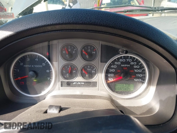 2004 Ford F-150 XLT with VIN 1FTPW145X4KB60082, listed as a IAAI auction lot 41768556 with 256,533 mi miles. Bid and sale history available at carsss.com. Image 7.